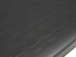 Стіл    стільниця вкрита стійким до УФ-випромінюва